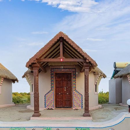 Dholavira Village Resort Ngoại thất bức ảnh