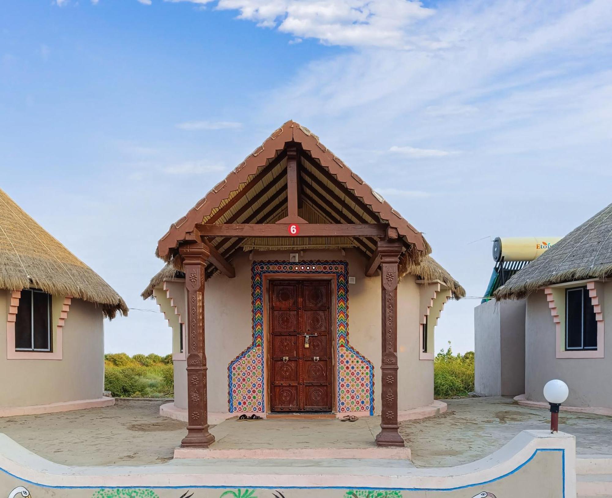 Dholavira Village Resort Ngoại thất bức ảnh
